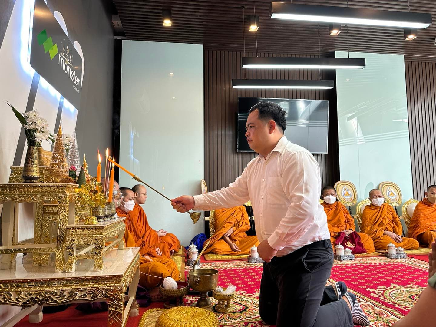 ทำบุญบริษัท ประจำปี 2566 เพื่อความเป็นสิริมงคลแก่องค์กร ก้าวสู่ปีที่ 11